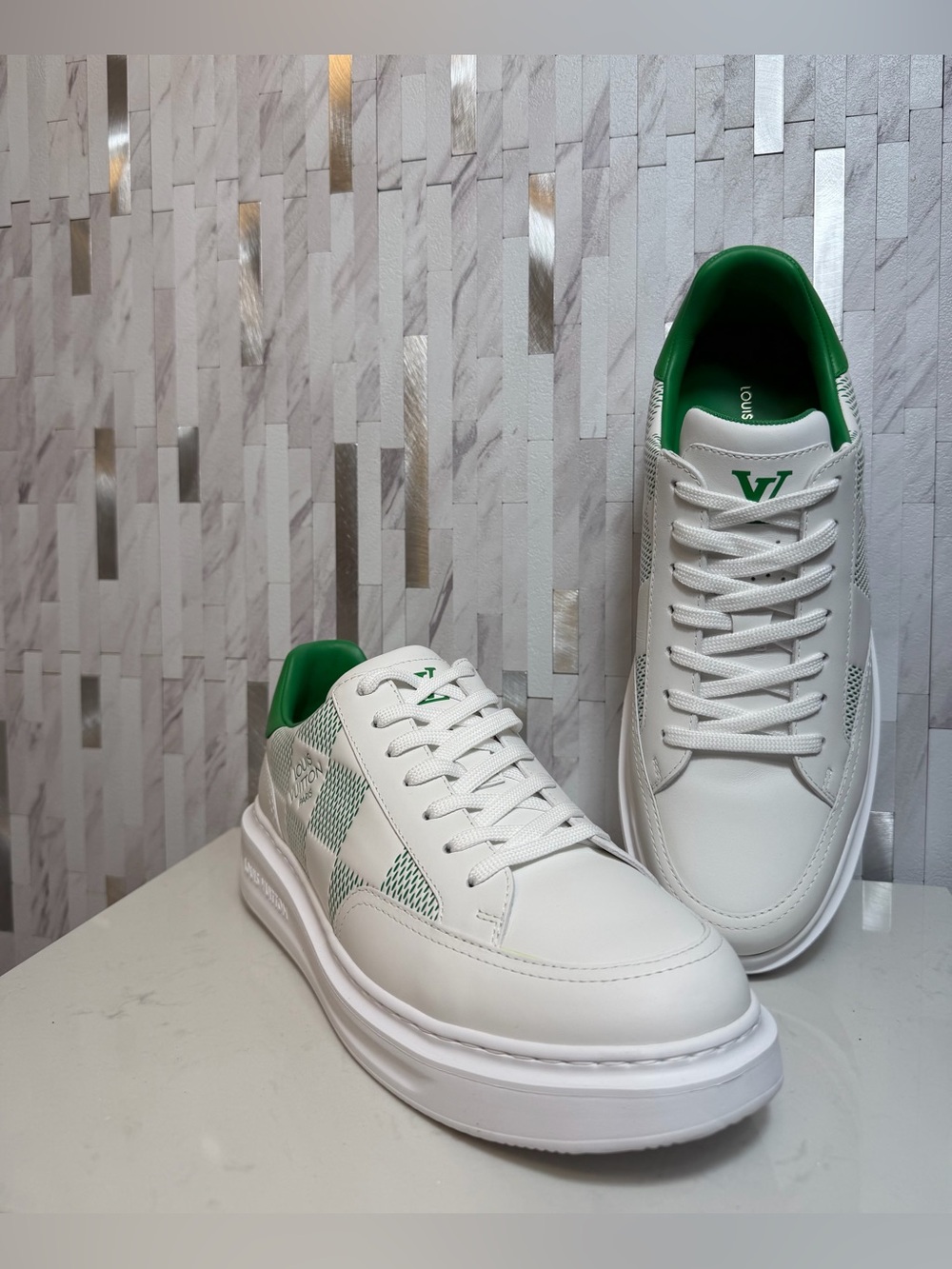 🍀Louis Vuitton Men’s Beverly Hills Giant Damier White/Green Sneakers 7.5UK/9US